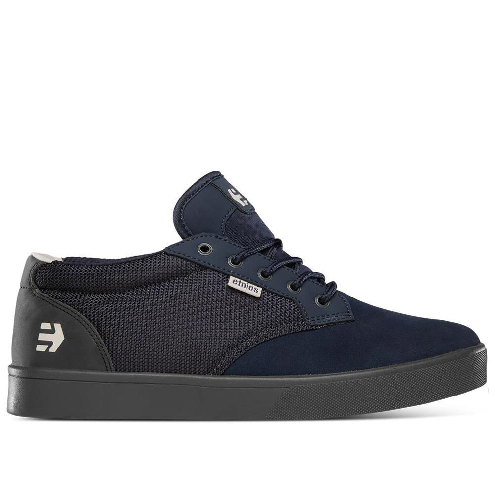 Etnies mid store top