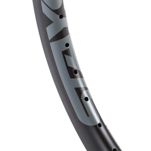 Stay Strong Reactiv 2 Carbon 20" Pro Race Front Rim